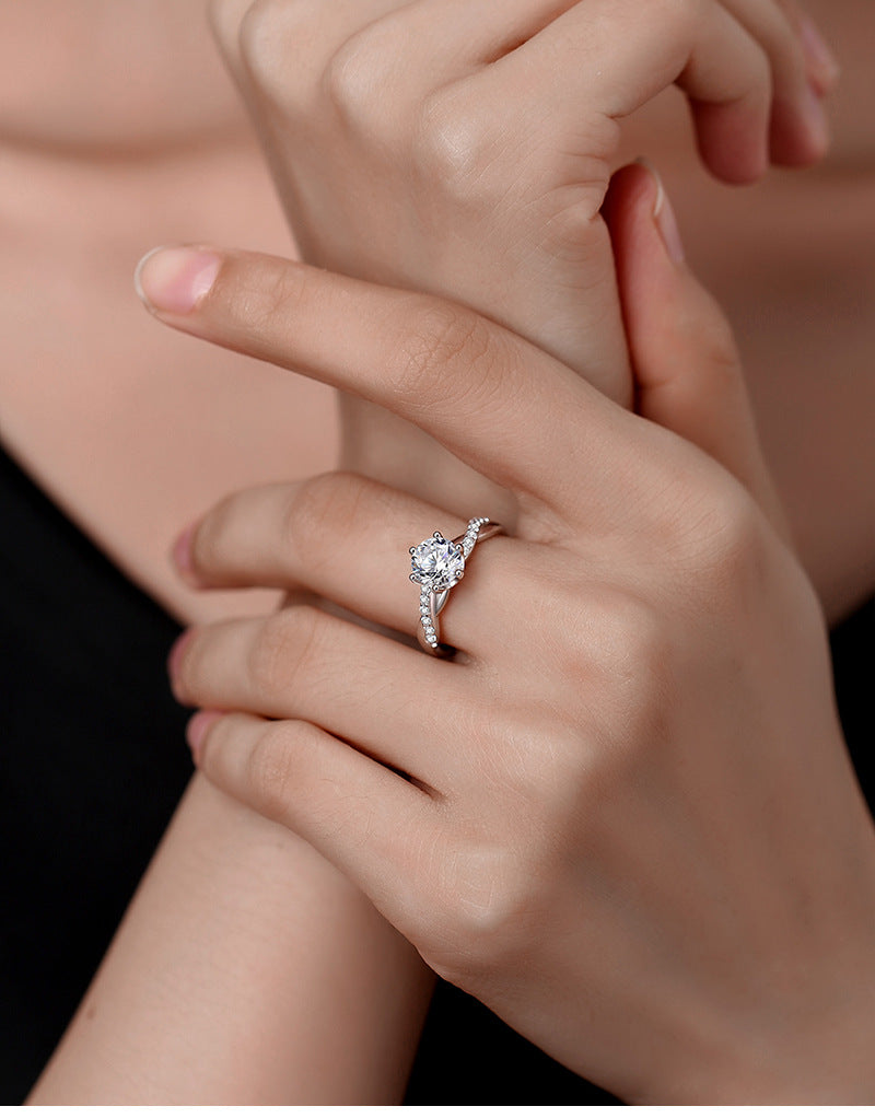 Luxe Moissanite Solitaire Ring in 925 Sterling Silver 1 CT