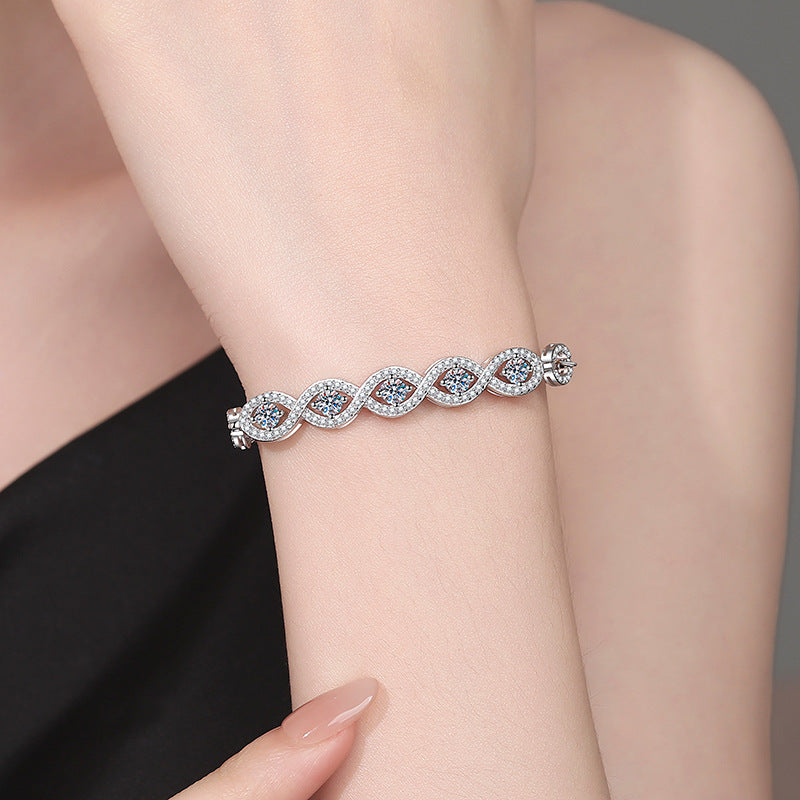 Verdandi Jewelry 1.5 Carat "Infinity" Bracelet - GRA Certified Moissanite